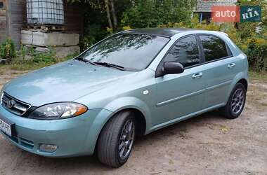 Хэтчбек Chevrolet Lacetti 2006 в Житомире