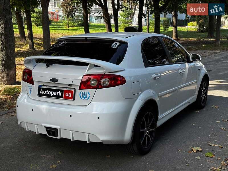 Хэтчбек Chevrolet Lacetti 2008 в Киеве фото 6 Хэтчбек Chevrolet Lacetti 2008 в Киеве