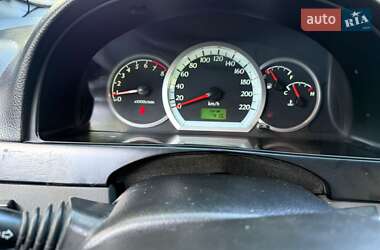 Хэтчбек Chevrolet Lacetti 2008 в 