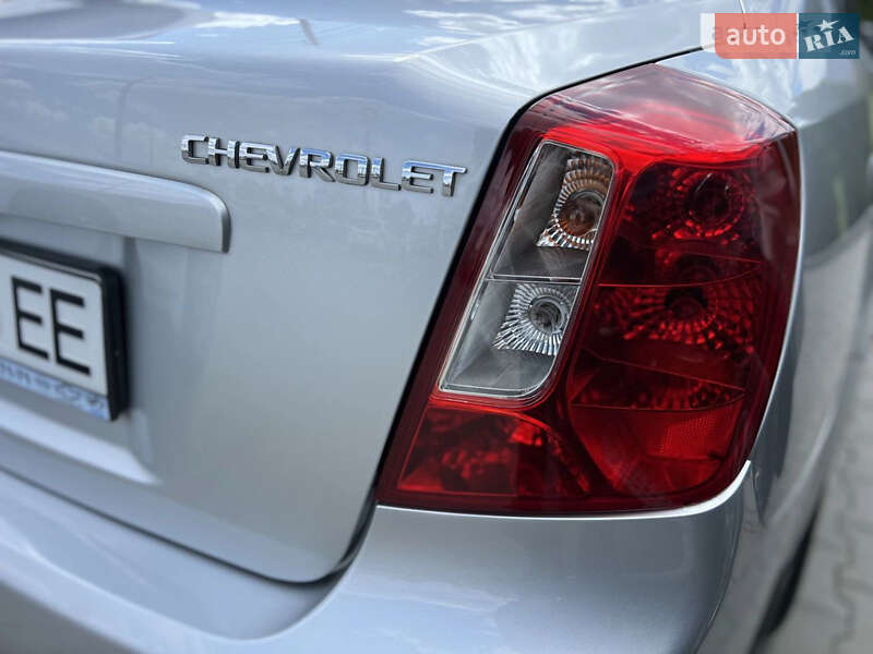 Седан Chevrolet Lacetti 2012 в Березане