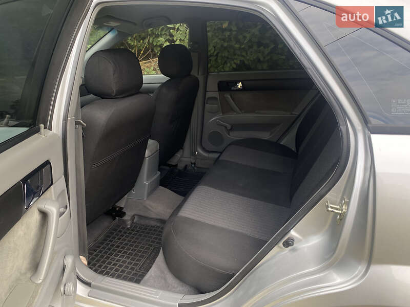 Седан Chevrolet Lacetti 2012 в Березане