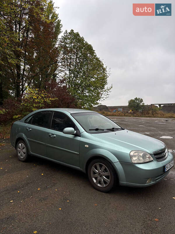 Chevrolet Lacetti 2004