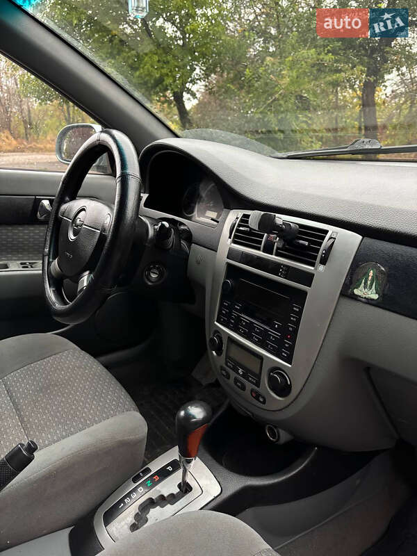 Седан Chevrolet Lacetti 2004 в Києві