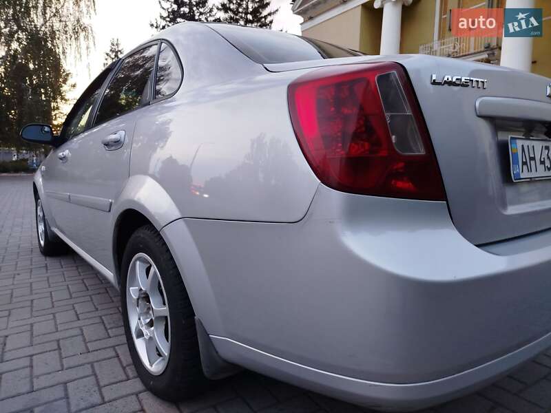 Седан Chevrolet Lacetti 2005 в Запорожье фото 18 Седан Chevrolet Lacetti 2005 в Запорожье