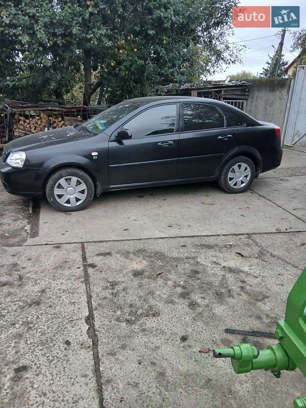 Седан Chevrolet Lacetti 2004 в Хмельницком