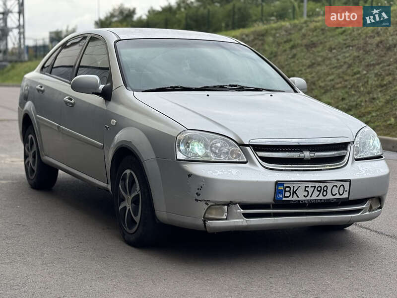 Chevrolet Lacetti 2004