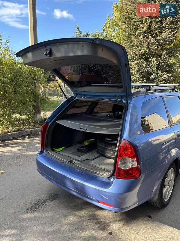 Универсал Chevrolet Lacetti 2005 в Киеве фото 33 Универсал Chevrolet Lacetti 2005 в Киеве