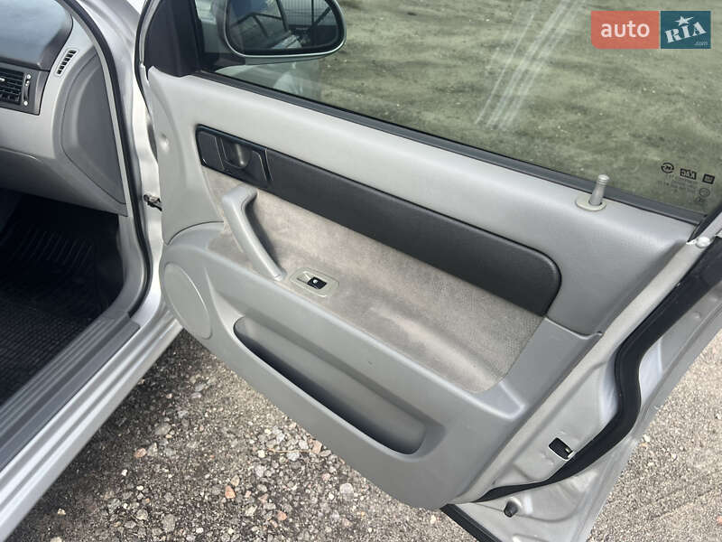 Седан Chevrolet Lacetti 2012 в Києві