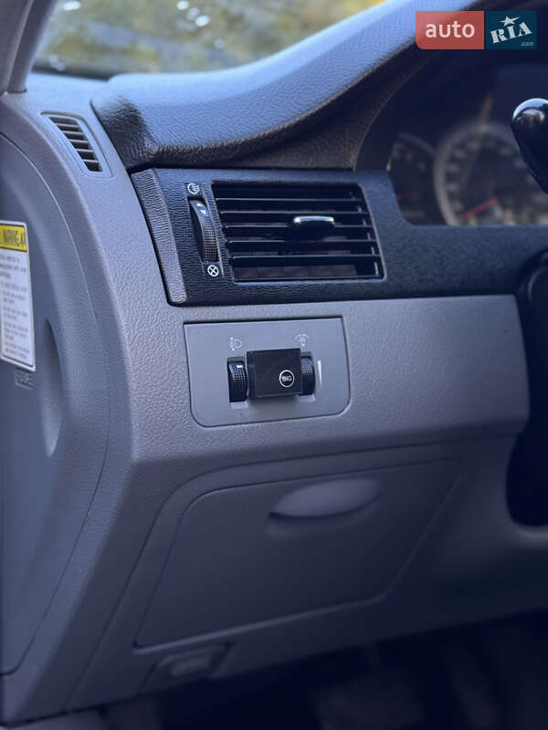 Седан Chevrolet Lacetti 2005 в Чернігові