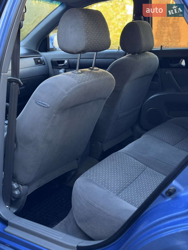 Седан Chevrolet Lacetti 2005 в Чернігові