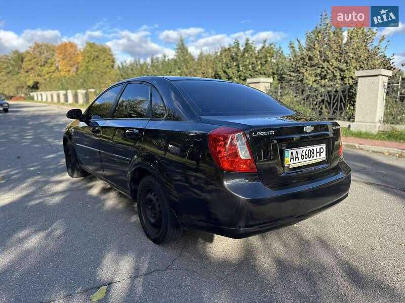 Седан Chevrolet Lacetti 2008 в Умани