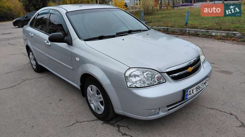 Седан Chevrolet Lacetti 2006 в Харькове