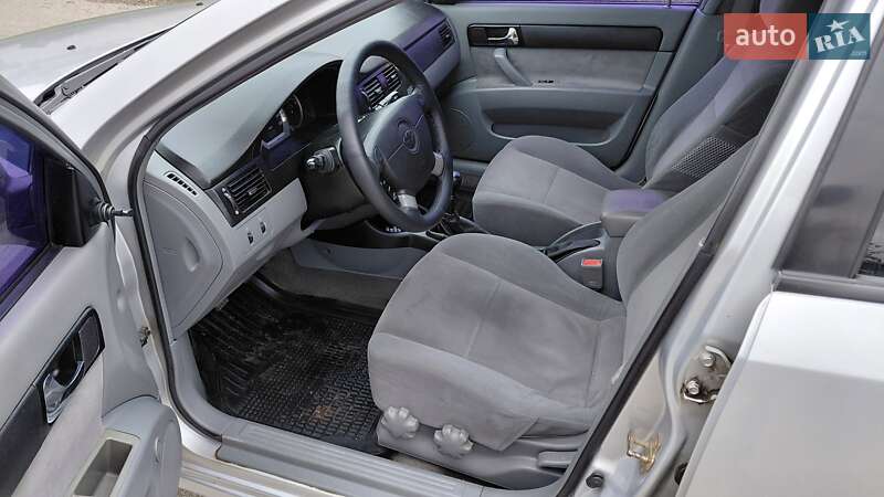 Седан Chevrolet Lacetti 2006 в Харькове