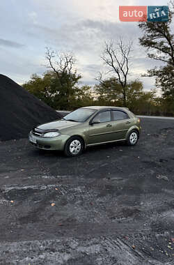 Хэтчбек Chevrolet Lacetti 2005 в Смеле