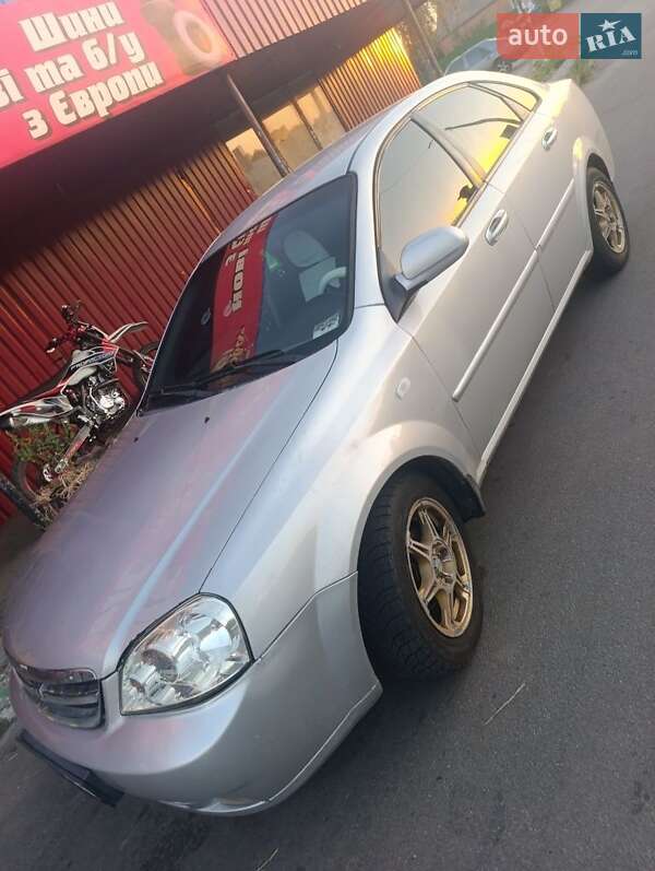 Седан Chevrolet Lacetti 2008 в Полтаве