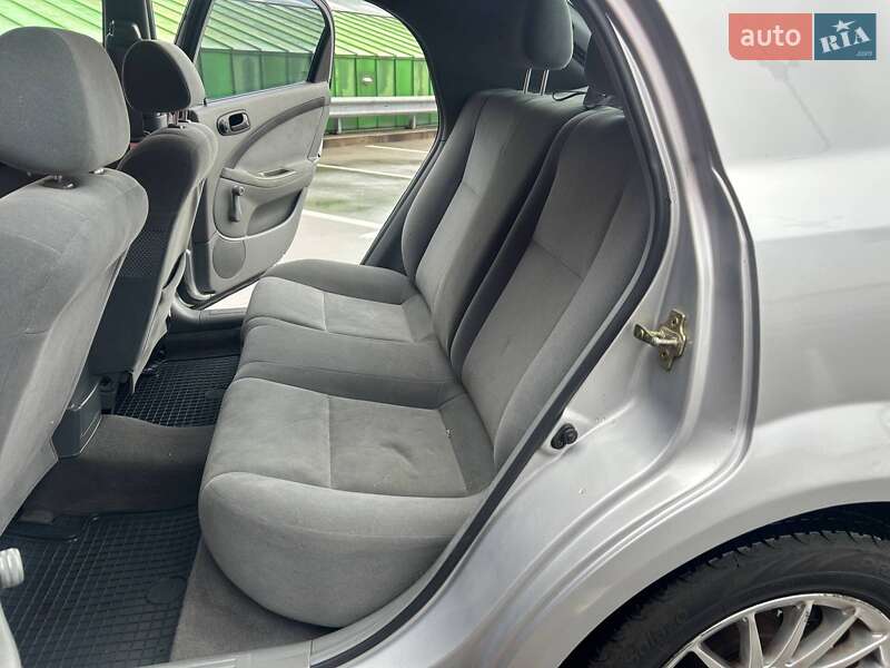 Хетчбек Chevrolet Lacetti 2005 в Києві