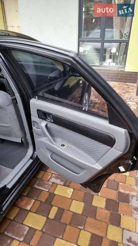 Седан Chevrolet Lacetti 2004 в Киеве