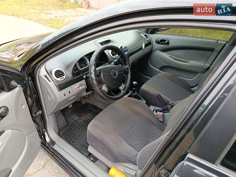 Хэтчбек Chevrolet Lacetti 2005 в Харькове