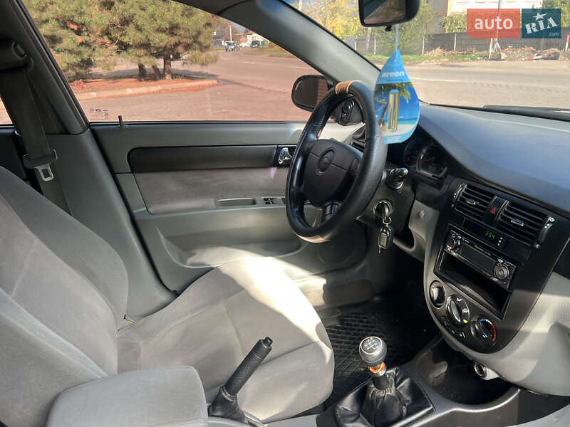 Седан Chevrolet Lacetti 2007 в Кривом Роге фото 21 Седан Chevrolet Lacetti 2007 в Кривом Роге