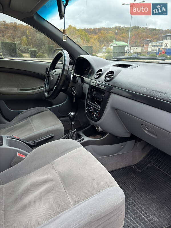 Хэтчбек Chevrolet Lacetti 2009 в Днепре фото 9 Хэтчбек Chevrolet Lacetti 2009 в Днепре