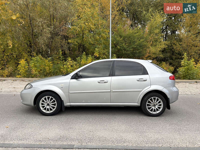 Хэтчбек Chevrolet Lacetti 2009 в Днепре фото 15 Хэтчбек Chevrolet Lacetti 2009 в Днепре