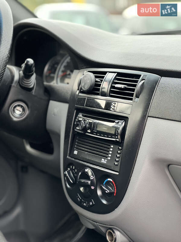 Седан Chevrolet Lacetti 2011 в Николаеве фото 11 Седан Chevrolet Lacetti 2011 в Николаеве