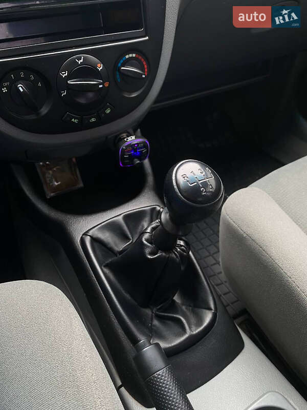 Седан Chevrolet Lacetti 2006 в Чернигове фото 23 Седан Chevrolet Lacetti 2006 в Чернигове