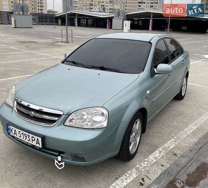Седан Chevrolet Lacetti 2005 в Києві