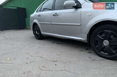 Седан Chevrolet Lacetti 2006 в  фото 6 Седан Chevrolet Lacetti 2006 в