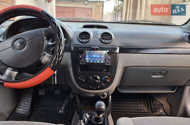 Хетчбек Chevrolet Lacetti 2007 в  фото 18 Хетчбек Chevrolet Lacetti 2007 в