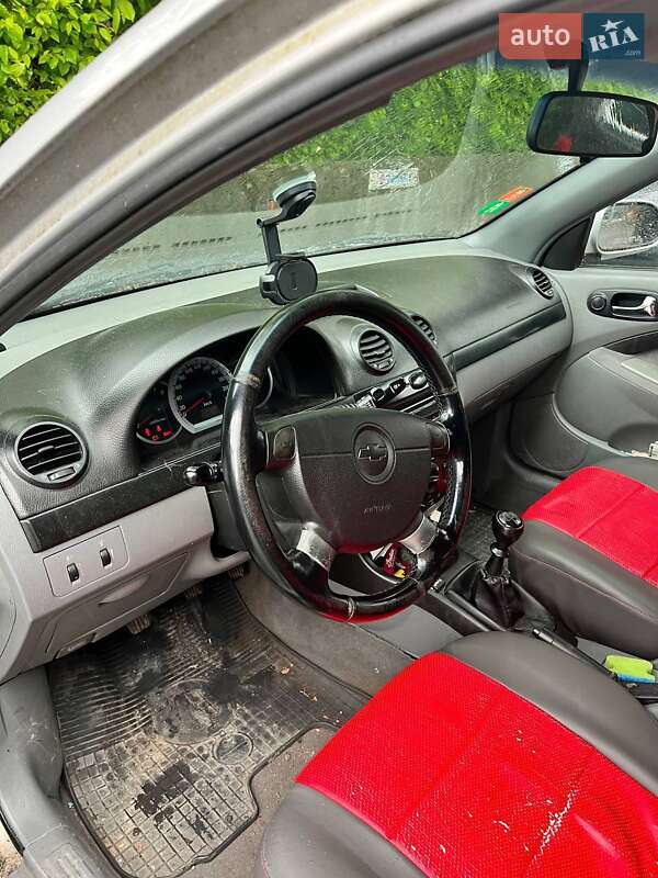 Универсал Chevrolet Lacetti 2008 в Киеве фото 5 Универсал Chevrolet Lacetti 2008 в Киеве