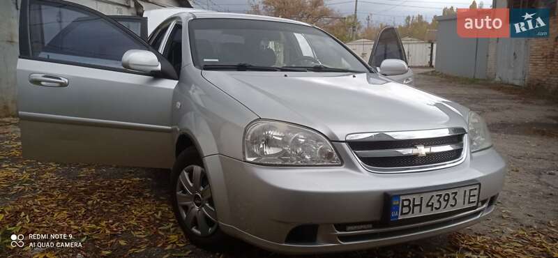 Седан Chevrolet Lacetti 2011 в Запорожье