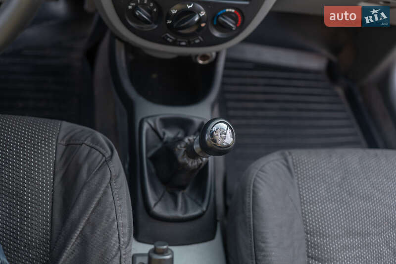 Седан Chevrolet Lacetti 2006 в Кременчуці