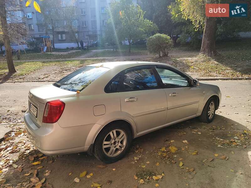 Седан Chevrolet Lacetti 2005 в Дніпрі