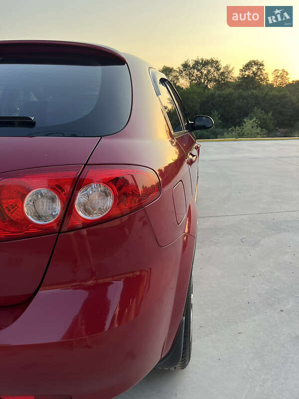 Хэтчбек Chevrolet Lacetti 2010 в Павлограде фото 13 Хэтчбек Chevrolet Lacetti 2010 в Павлограде