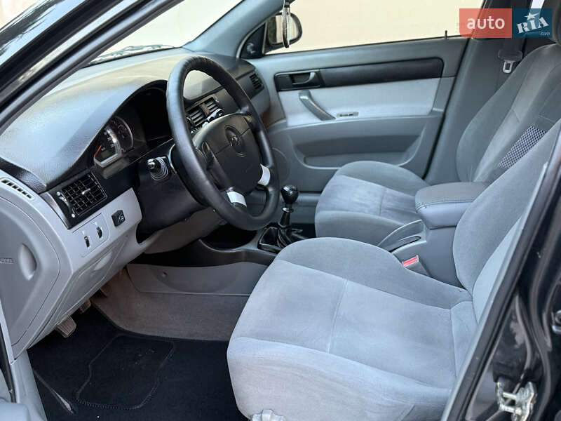 Седан Chevrolet Lacetti 2007 в Одессе фото 16 Седан Chevrolet Lacetti 2007 в Одессе