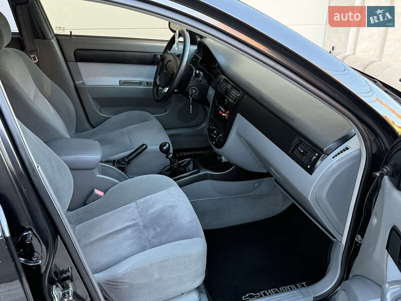 Седан Chevrolet Lacetti 2007 в Одессе фото 27 Седан Chevrolet Lacetti 2007 в Одессе