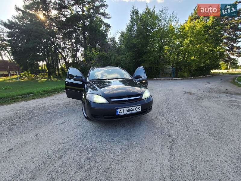 Хетчбек Chevrolet Lacetti 2012 в Києві