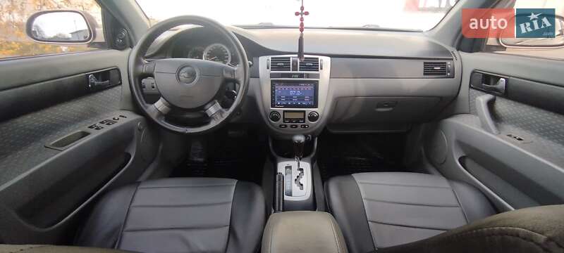 Седан Chevrolet Lacetti 2005 в Александрие