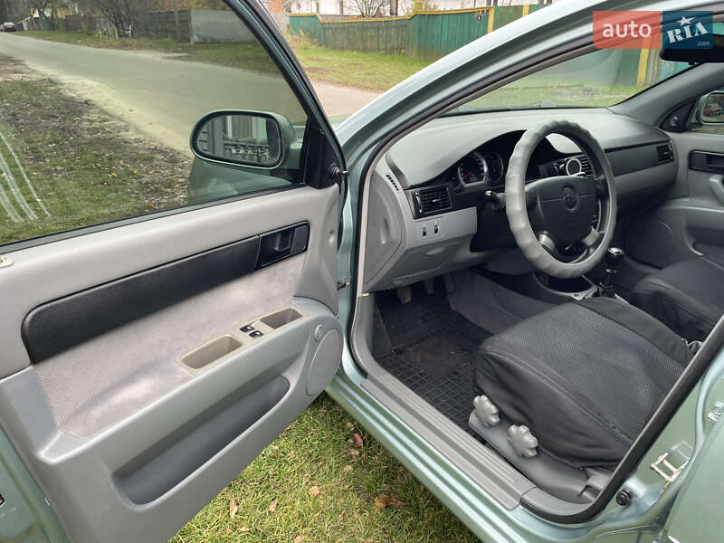 Седан Chevrolet Lacetti 2008 в Чернигове