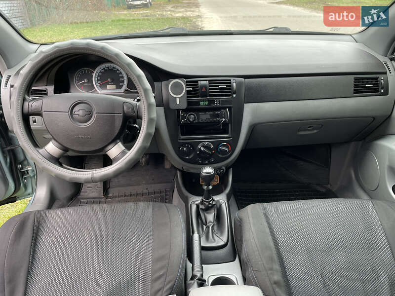 Седан Chevrolet Lacetti 2008 в Чернигове