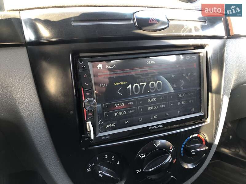 Универсал Chevrolet Lacetti 2008 в Харькове фото 11 Универсал Chevrolet Lacetti 2008 в Харькове