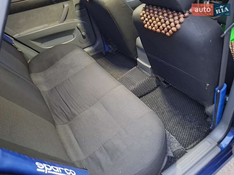 Седан Chevrolet Lacetti 2008 в Полтаві