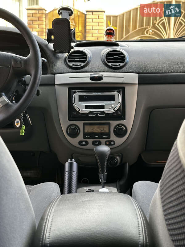 Хэтчбек Chevrolet Lacetti 2004 в Львове