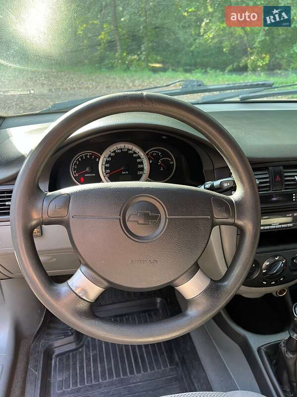 Седан Chevrolet Lacetti 2008 в Чернигове