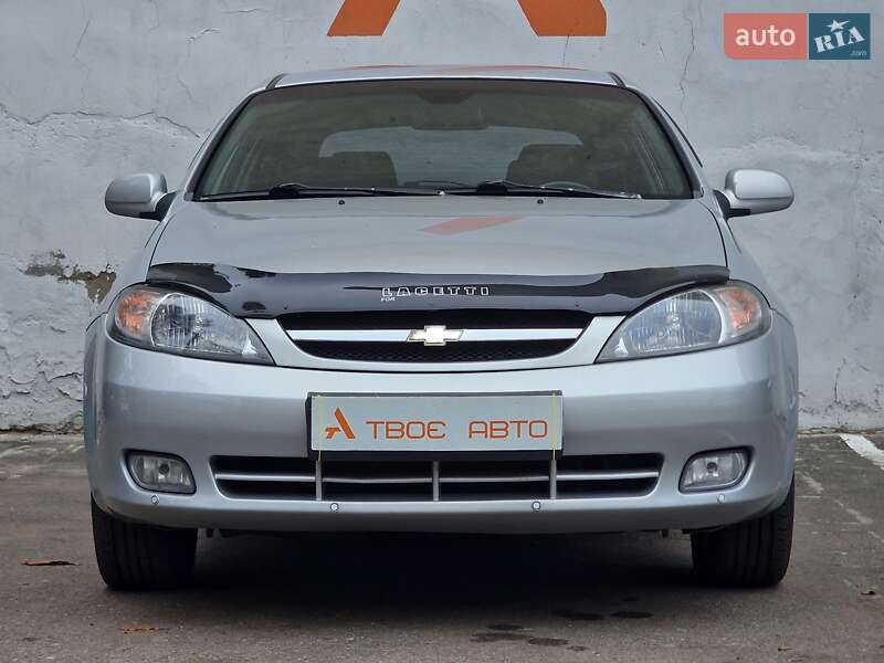 Хэтчбек Chevrolet Lacetti 2005 в Одессе фото 5 Хэтчбек Chevrolet Lacetti 2005 в Одессе