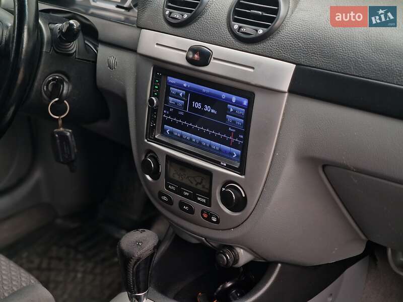 Хэтчбек Chevrolet Lacetti 2005 в Одессе фото 51 Хэтчбек Chevrolet Lacetti 2005 в Одессе