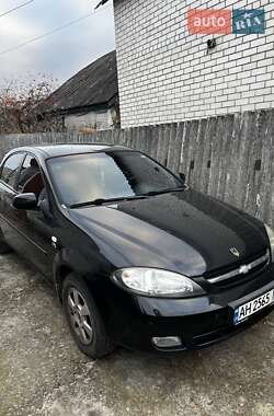 Хэтчбек Chevrolet Lacetti 2008 в Харькове