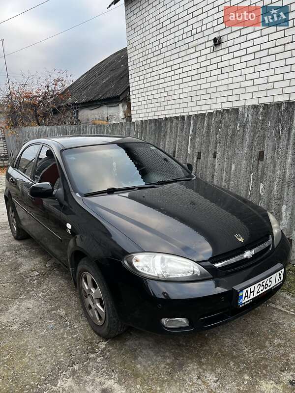 Хэтчбек Chevrolet Lacetti 2008 в Харькове