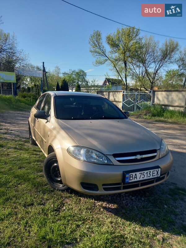 Хэтчбек Chevrolet Lacetti 2006 в Кропивницком